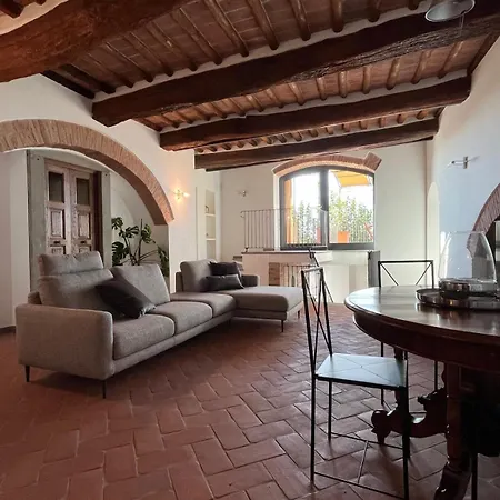 Terrazza Su Con Garage Apartment San Miniato
